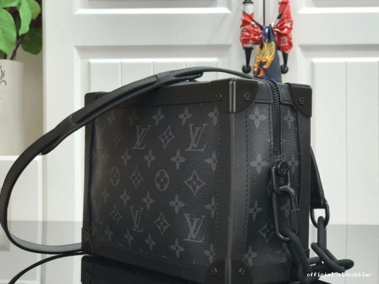 Official oldcobbler LOUIS SOFT VUITTON TRUNK 0823